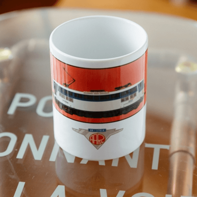 Mugs